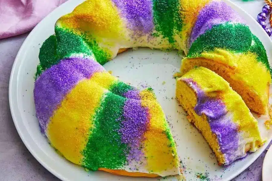 Dong-Phuong-King-Cake